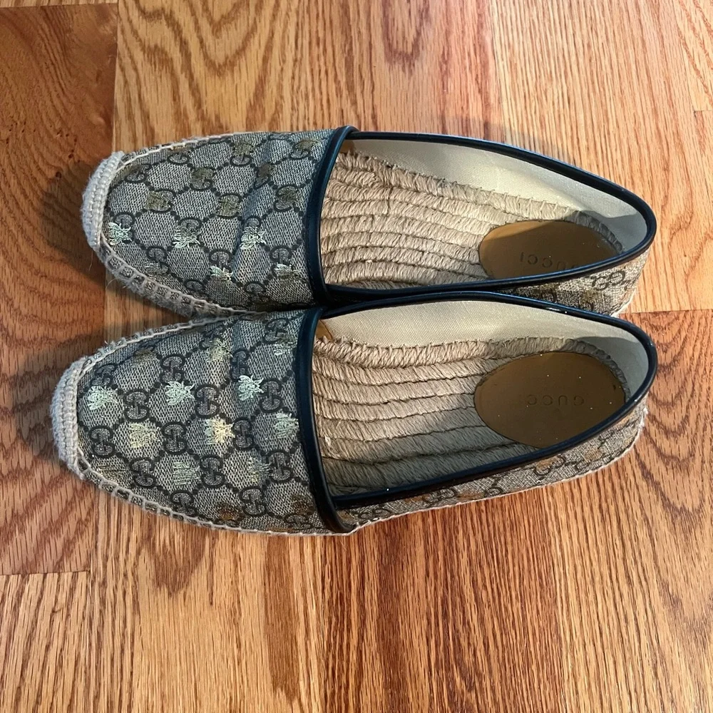 Gucci Beige GG Monogram Espadrille Flats with Black Trim